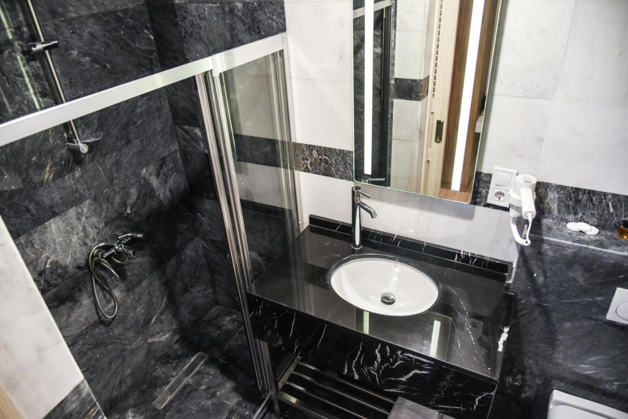 Luxir Hotel Стамбул Экстерьер фото